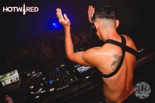 1505_hotwired006